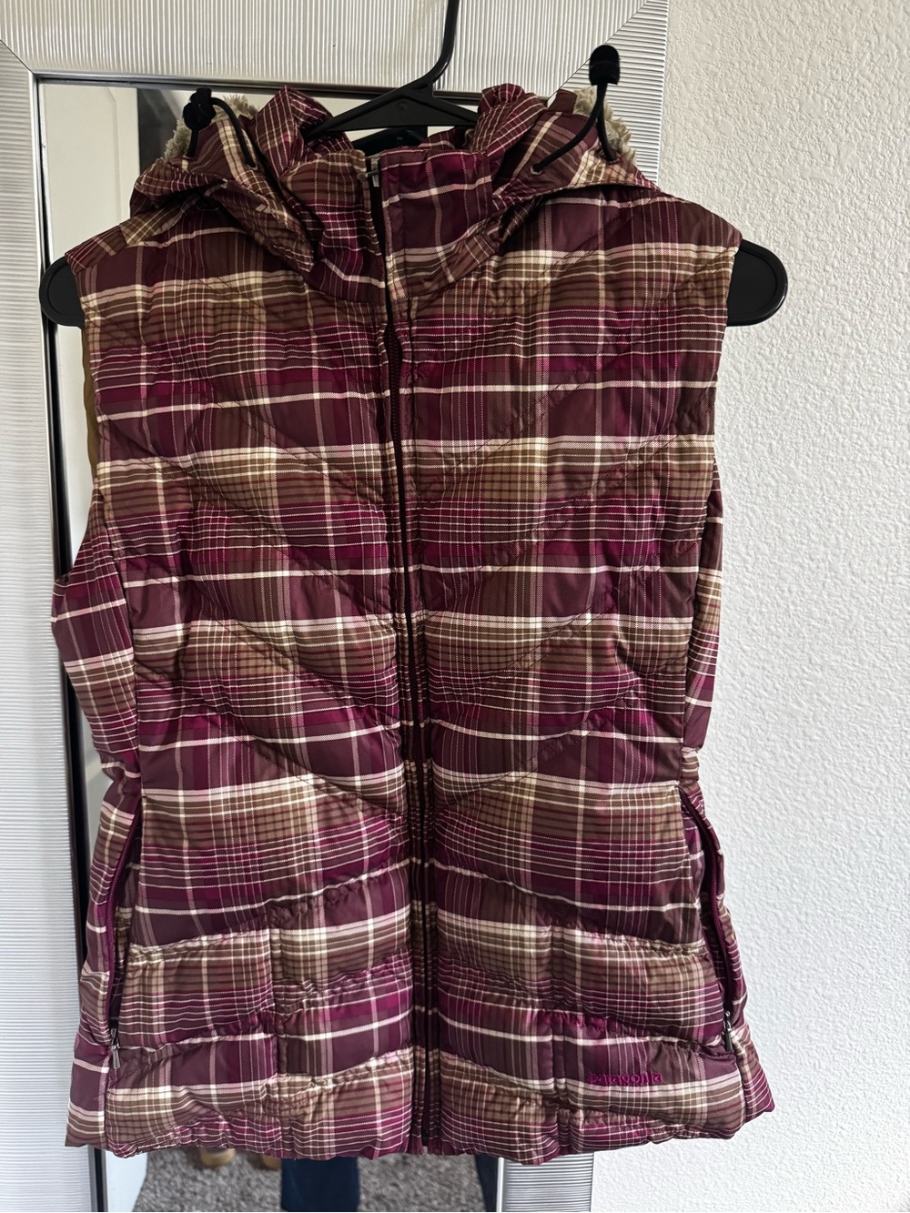 Patagonia Women's Hooded Quilted Vest - Burgundy Plaid